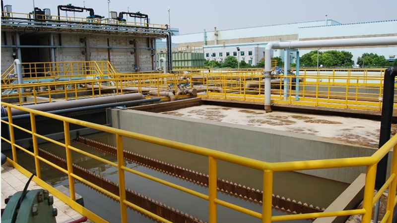 食品廠污水回用處理設(shè)備有哪些明顯的優(yōu)勢(shì)特點(diǎn)？